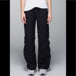 Lululemon Unlined Studio Pant II Size 10 Tall EUC